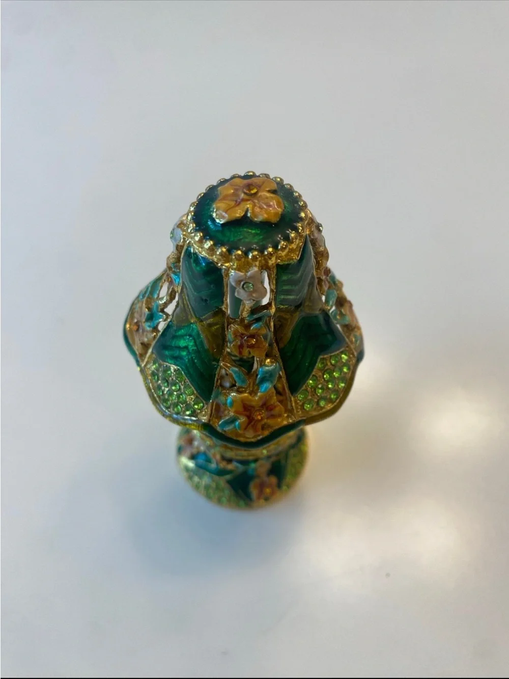 Vintage miniature green enamel and rhinestone trinket box lamp shaped